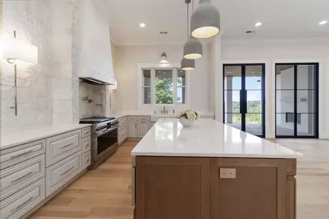 Kitchen - 733 Castle Stone, Moore, SC 29369 photo 1 of 4