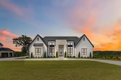 Exterior - 733 Castle Stone, Moore, SC 29369 photo 2 of 7