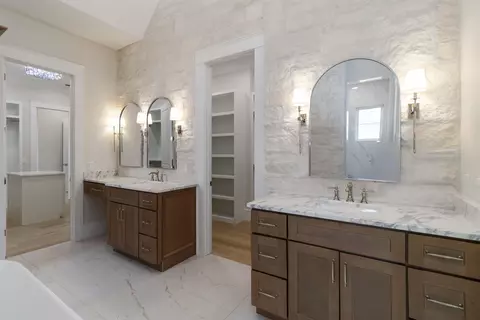Bath - 733 Castle Stone, Moore, SC 29369 photo 1 of 4