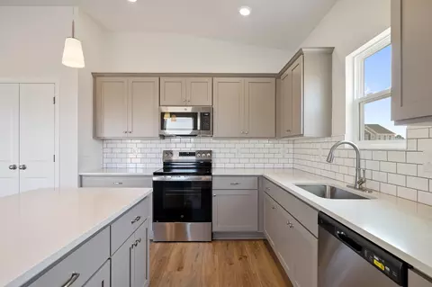 Kitchen - 410 Dodger Ave, Chesnee, SC 29323 photo 2 of 2