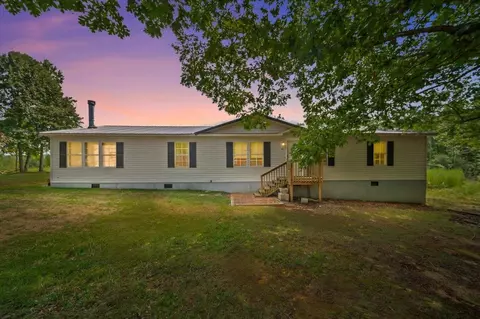 158 Shaw Ridge Dr, Woodruff, SC 29388