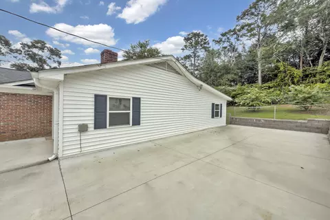 Exterior - 308 E Celestial Dr, Greer, SC 29651 photo 7 of 8