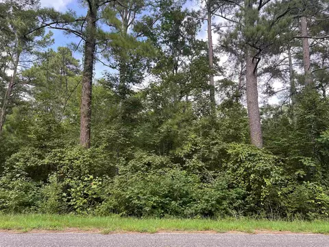 447 Mullinax Cir, Blacksburg, SC 29702