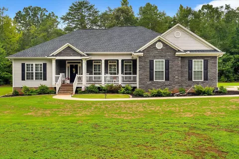 265 Lickville Rd, Belton, SC 29627