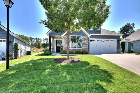 639 Ponden Dr, Greer, SC 29650