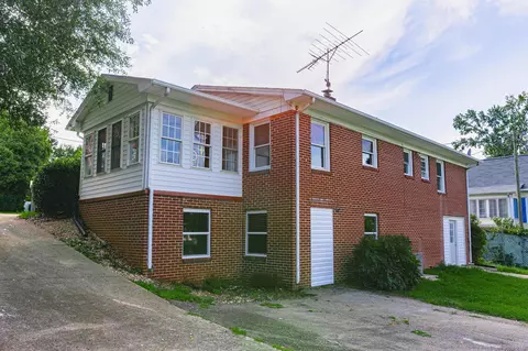 517 E Buford St, Gaffney, SC 29340 photo 29