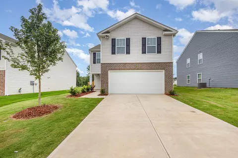 4614 Bessemer Ct, Boiling Springs, SC 29316