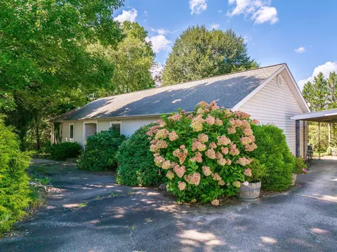 1517 1519 Rutherford St, Landrum, SC 29356