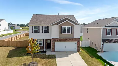 114 Mosby Dr, Fountain Inn, SC 29644