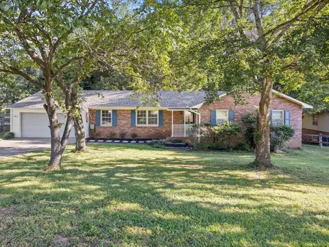 142 Hickory Hill Dr, Inman, SC 29349