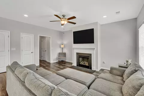 401 Seaborn Cir, Pendleton, SC 29670 photo 6