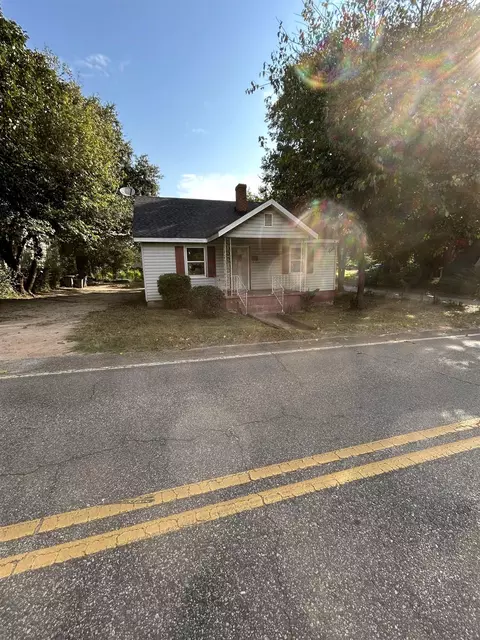 638 Ethel Rd, Spartanburg, SC 29301