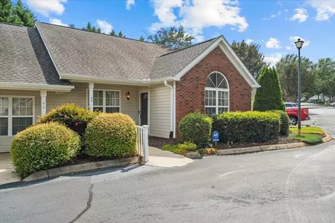 44 Bailess Ct, Greer, SC 29650