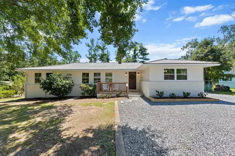 118 Kirby St, Landrum, SC 29356