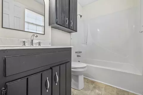 Bath - 210 Saluda Rd, Moore, SC 29369 photo 1 of 2