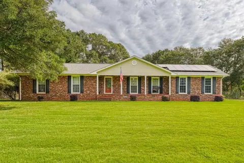 151 Meadowbrook Ln, Inman, SC 29349
