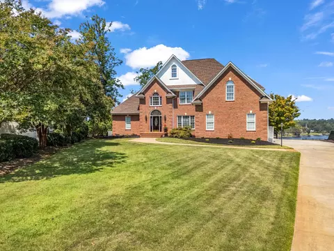 216 E Caledonia Ct, Inman, SC 29349