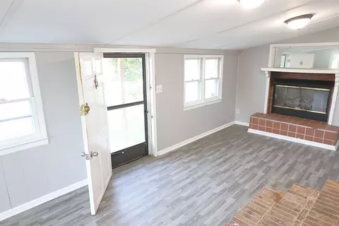1010 Flymm Smith Rd, Waterloo, SC 29384 photo 8