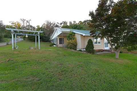 1010 Flymm Smith Rd, Waterloo, SC 29384 photo 3