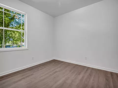 705 Broad St, Gaffney, SC 29341 photo 10
