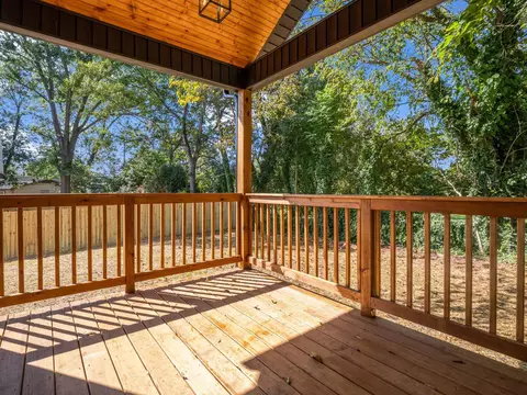 705 Broad St, Gaffney, SC 29341 photo 18