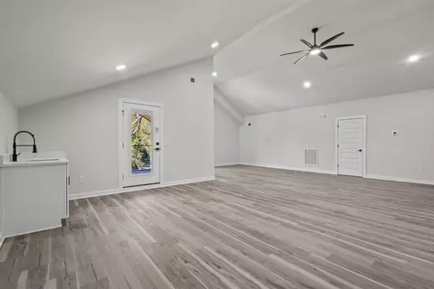 101 Daisy Ln, Easley, SC 29640 photo 21