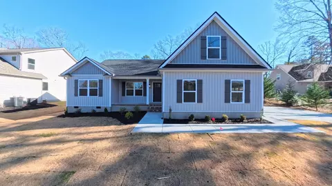236 Red Hawk Dr, Campobello, SC 29322 photo 2
