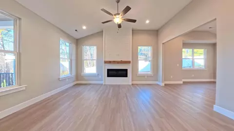 242 Red Hawk Dr, Campobello, SC 29322 photo 5