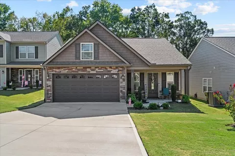 389 Timberwood Dr, Woodruff, SC 29388