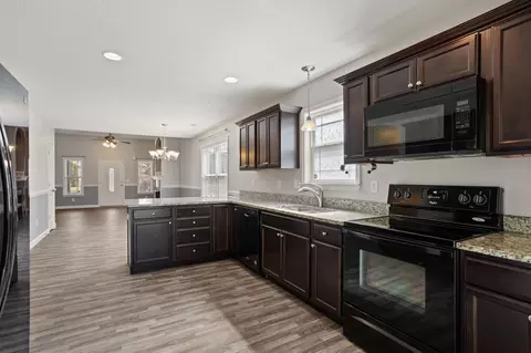 524 Semillon Ln, Moore, SC 29369 photo 18