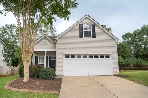 565 Clairidge Dr, Boiling Springs, SC 29316