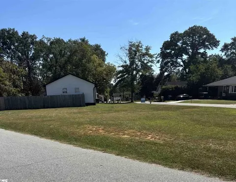00 Morgan St, Greer, SC 29651