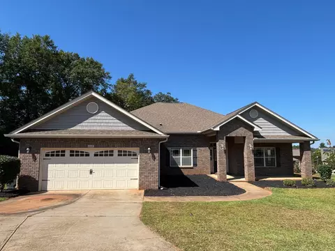 608 Hedgeapple Ln, Lyman, SC 29365