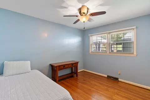Bedroom - 307 Glendale Rd, Union, SC 29379 photo 5 of 7