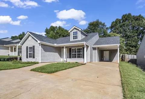 921 Emerald Springs Dr, Boiling Springs, SC 29316