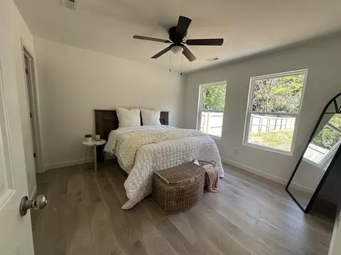 Bedroom - 355 E Floyd Baker Blvd, Gaffney, SC 29340 photo 1 of 3