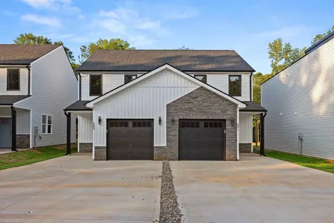669671 Neighborhood Rd, Wellford, SC 29385