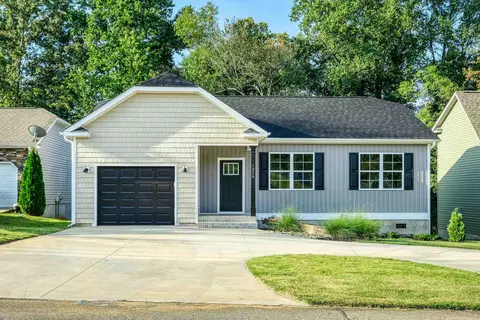 1328 Shoresbrook Rd, Spartanburg, SC 29301
