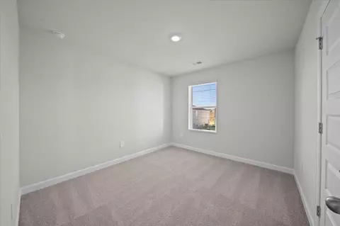 Bedroom - 410 Shortleaf Ln, Pendleton, SC 29670 photo 1 of 2