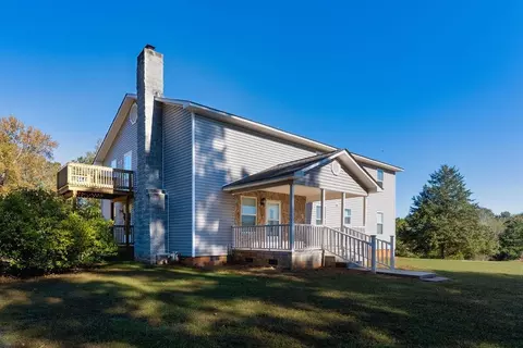 152 Walker Rd, Ware Shoals, SC 29692