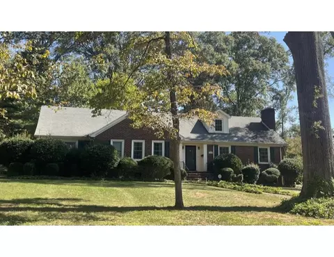 116 Escambia Dr, Gaffney, SC 29340