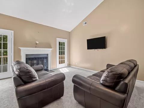 622 Heathrow Ct, Moore, SC 29369 photo 7