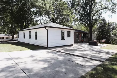 Exterior - 202 Pine St, Gaffney, SC 29340 photo 6 of 6