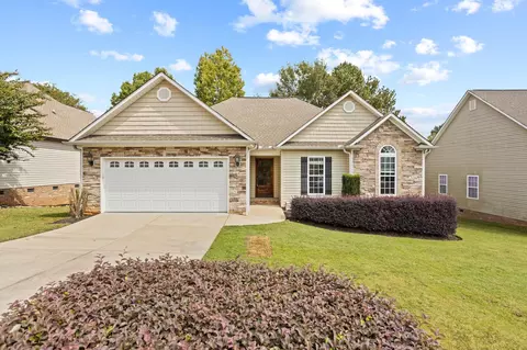 627 Secretariat Dr, Boiling Springs, SC 29316