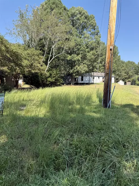 131 Ccc Camp Rd, Greer, SC 29651 photo 2