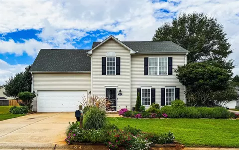 624 S Morningwood Ln, Duncan, SC 29334