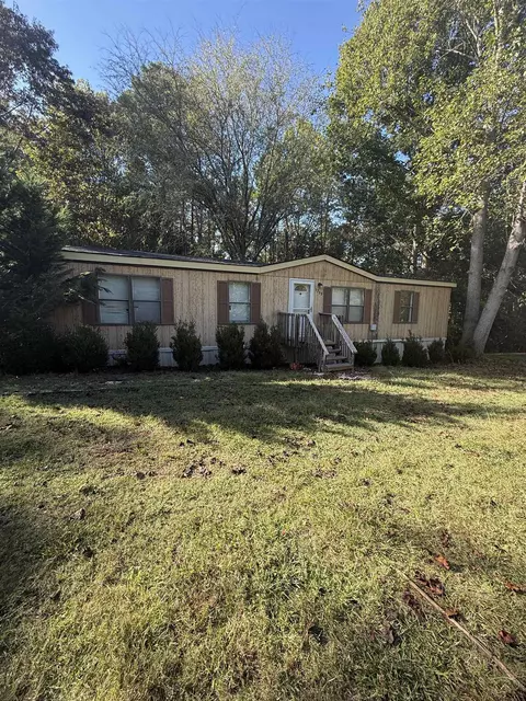 1755 Wofford Rd, Enoree, SC 29335