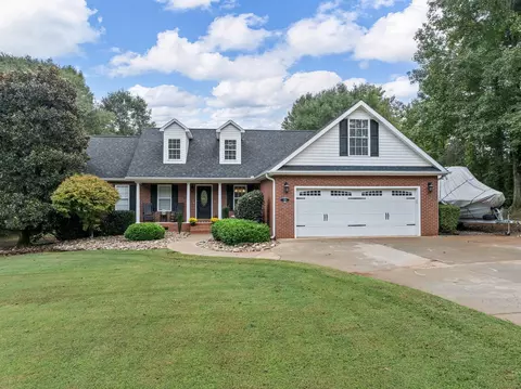 164 Blue Sky Dr, Inman, SC 29349