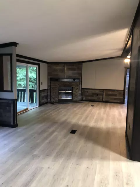 209 Sanders St, Honea Path, SC 29654 photo 3