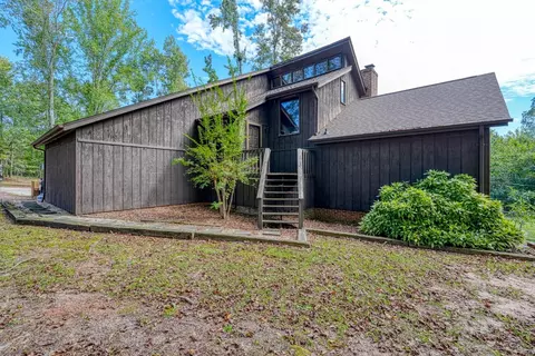 153 Bridwell Rd, Woodruff, SC 29388